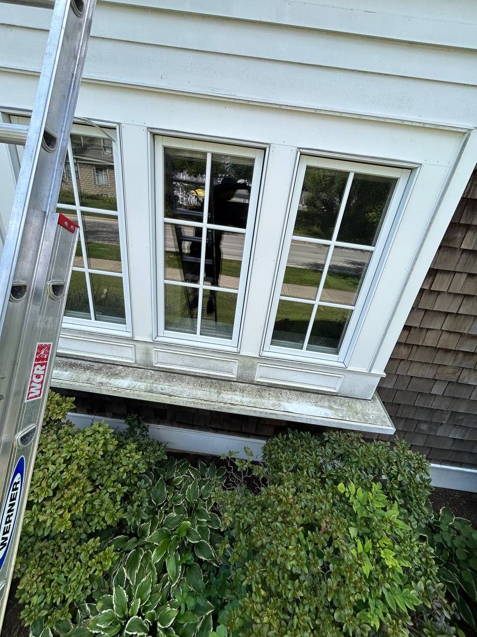 Bay window before